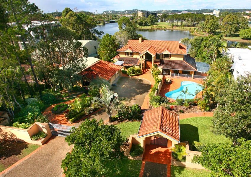 32 Ben Lexcen Place, ROBINA QLD 4226, Robina - Image 1