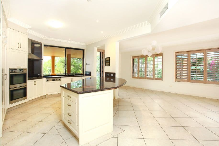 32 Ben Lexcen Place, ROBINA QLD 4226, Robina - Thumbnail 6