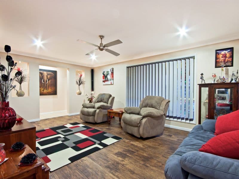 15 Sandwell Crescent, KIPPA-RING QLD 4021, Kippa-Ring - Thumbnail 5