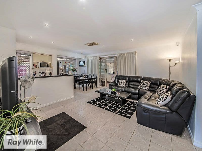144 Illawarra Crescent S, Ballajura WA 6066, Ballajura - Image 1
