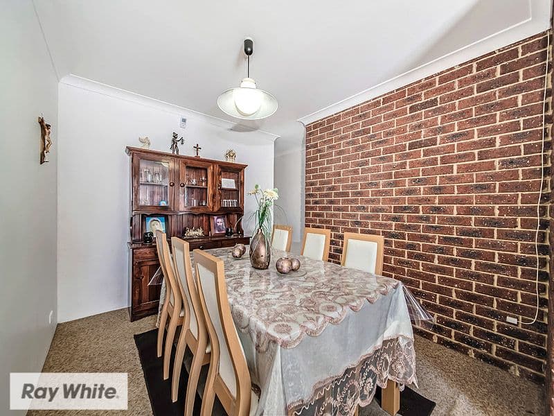 144 Illawarra Crescent S, Ballajura WA 6066, Ballajura - Thumbnail 4
