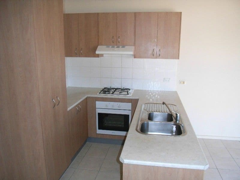 28 Tintern Loop, HILLSIDE VIC 3037, Hillside - Thumbnail 2