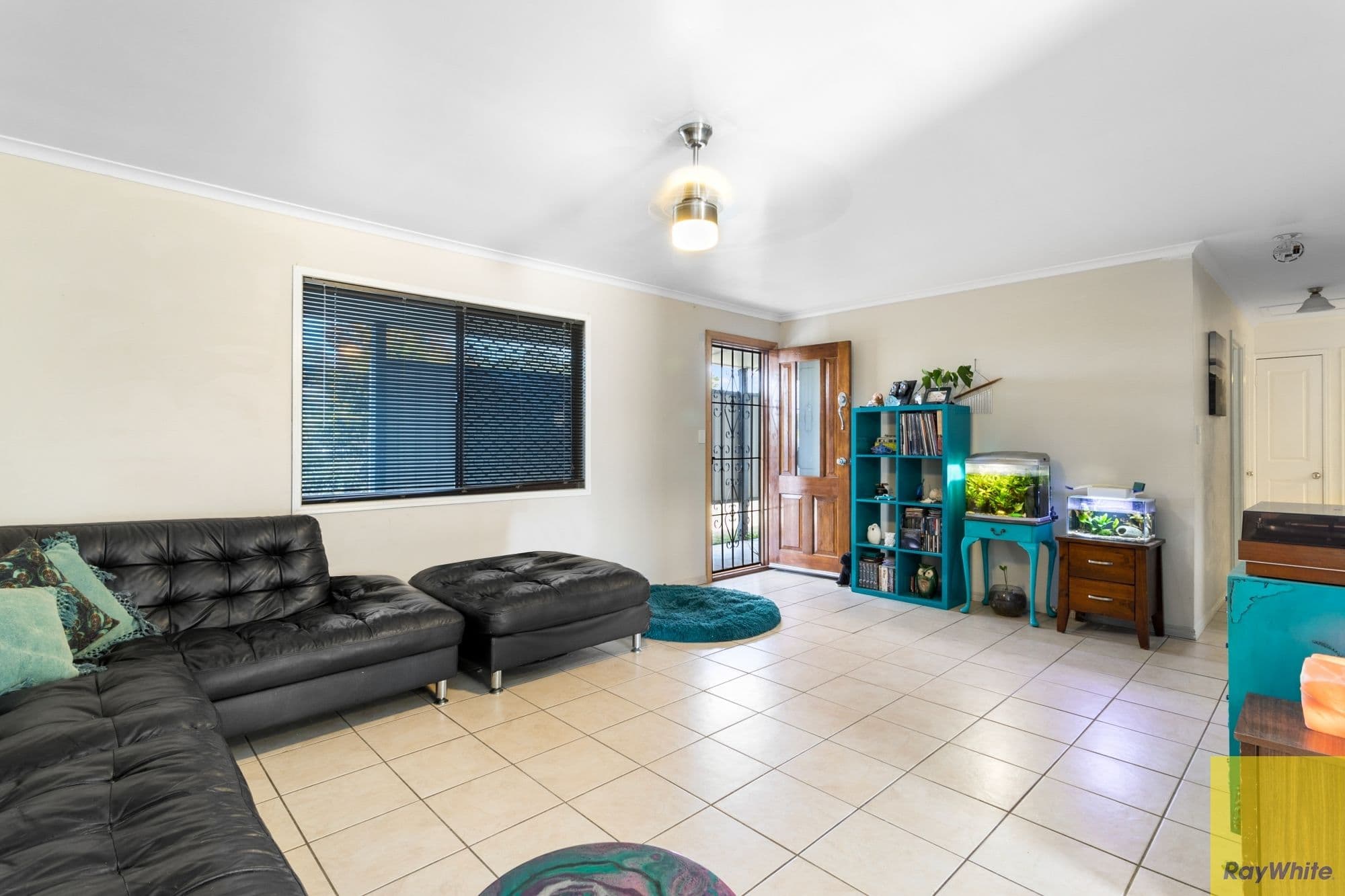 3 Kullaroo Court, Deception Bay QLD 4508, Deception Bay - Thumbnail 2