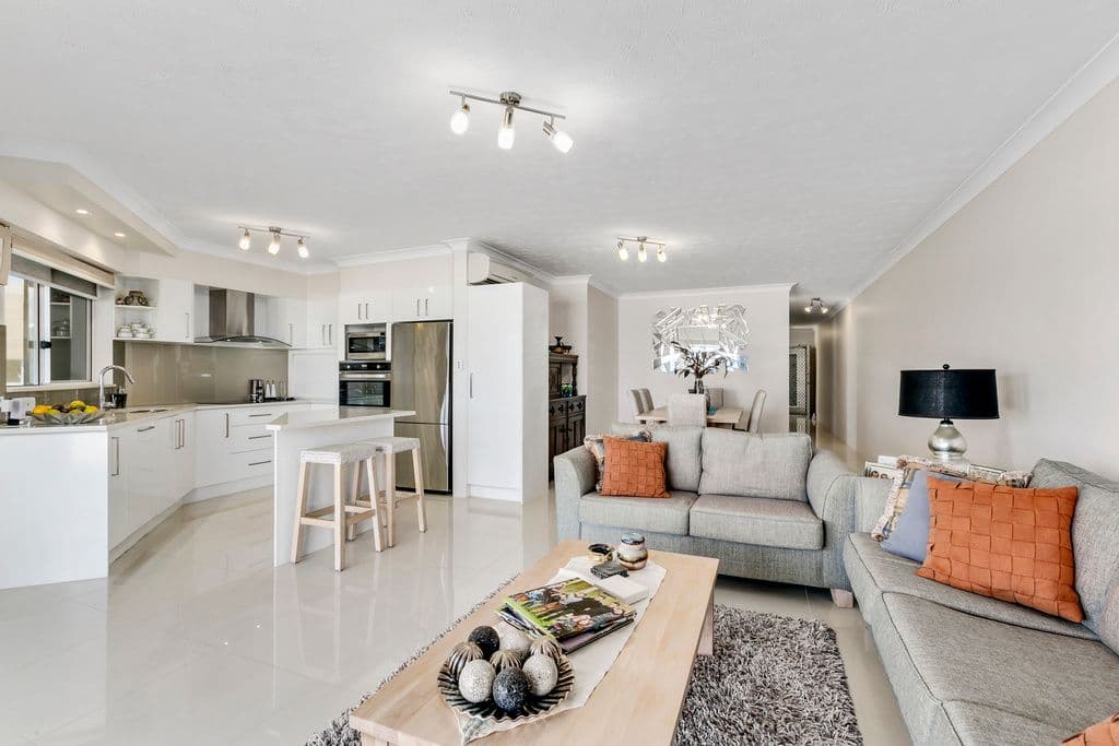 359 Golden Four Drive, Tugun QLD 4224, Tugun - Thumbnail 3