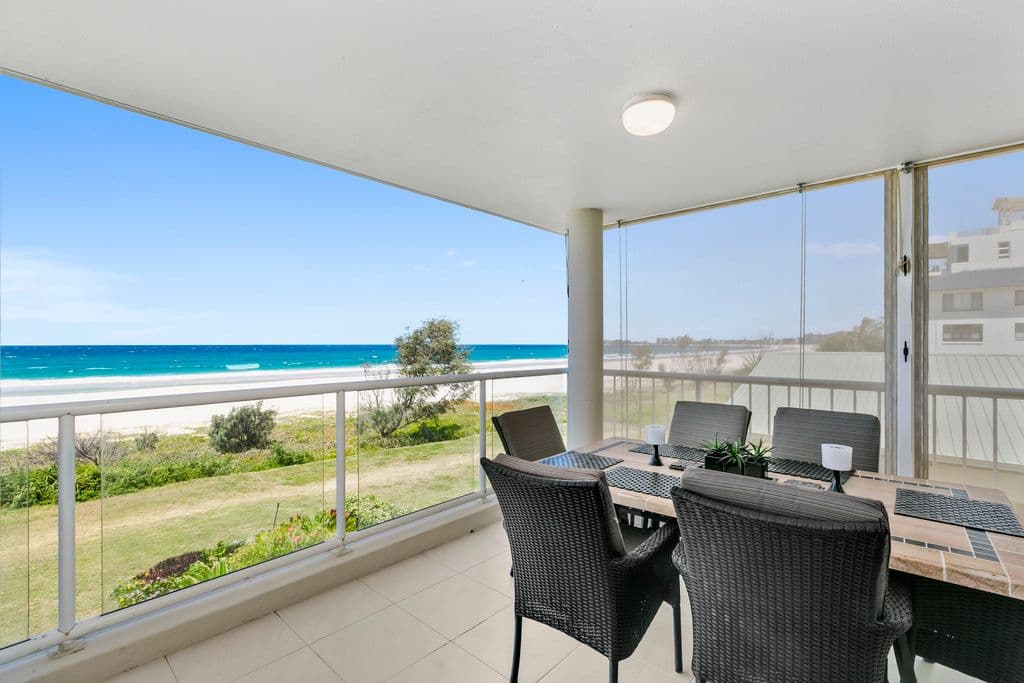 359 Golden Four Drive, Tugun QLD 4224, Tugun - Thumbnail 8