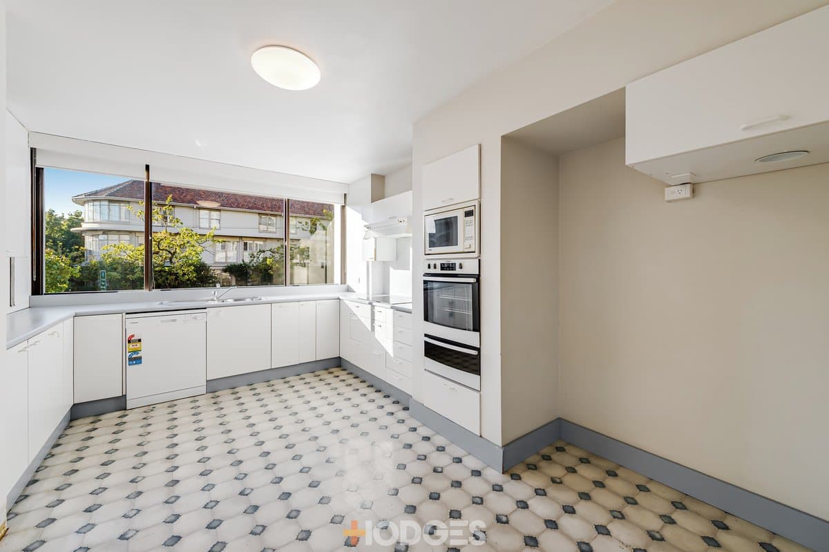 6 / 703 Orrong Road, TOORAK, VIC, 3142, Toorak - Thumbnail 2