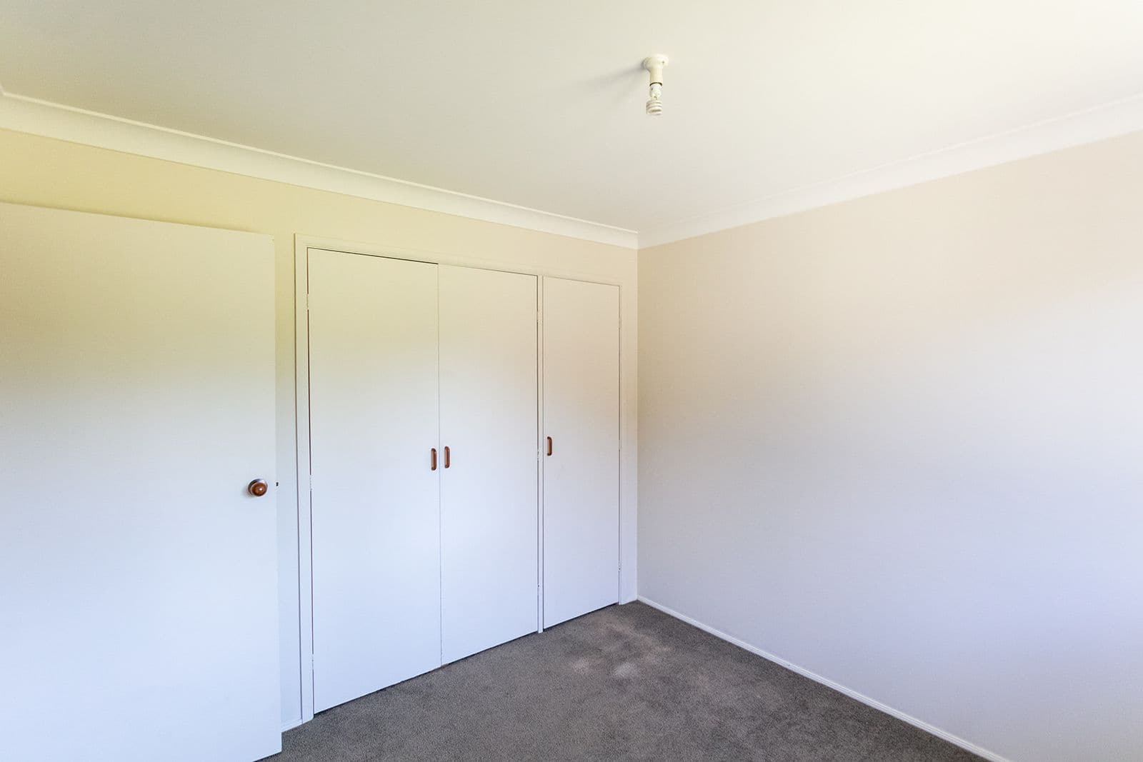 1 Fraser Place, Orange - Thumbnail 8
