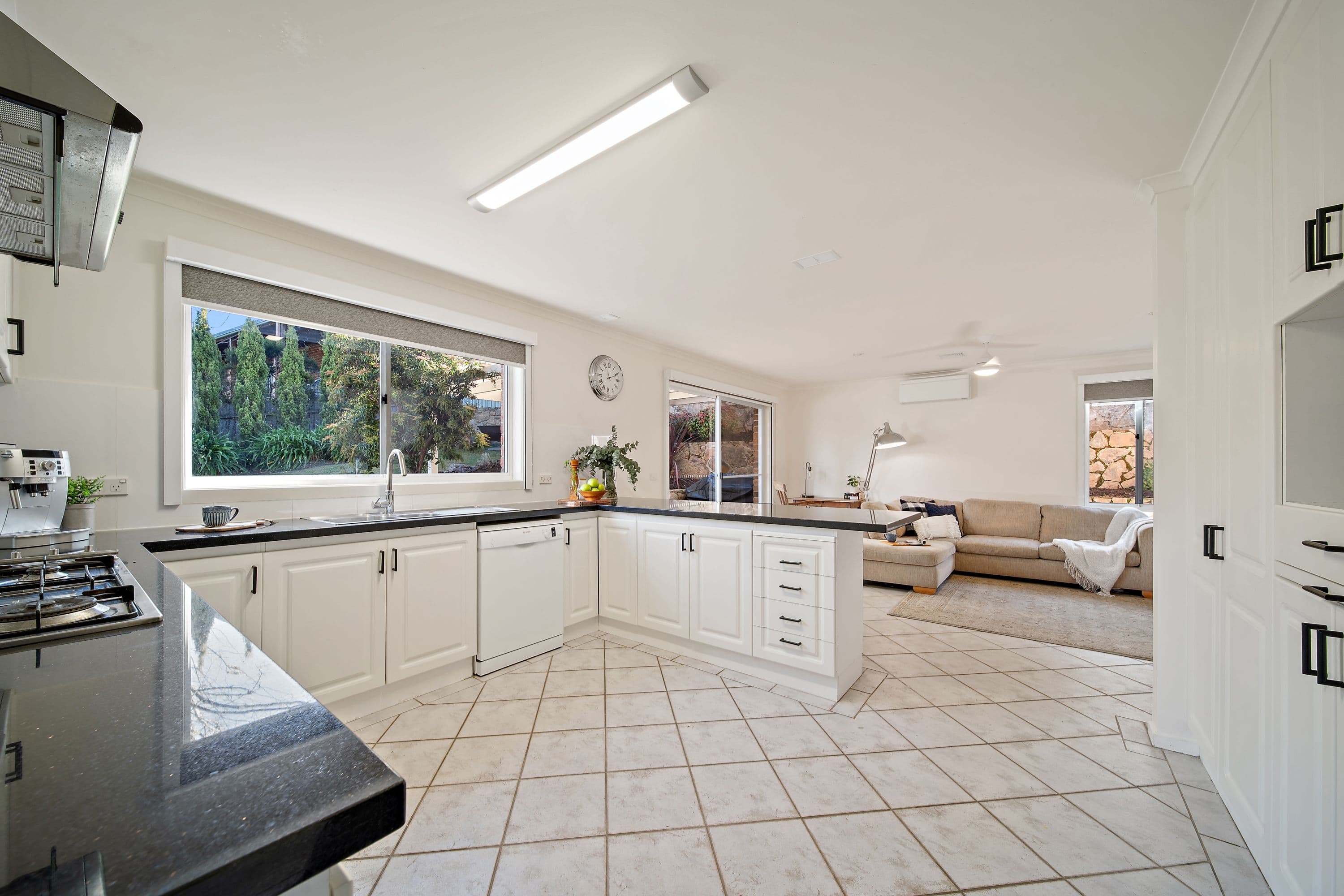 14 BRINDABELLA Drive, Tatton, Tatton - Thumbnail 5