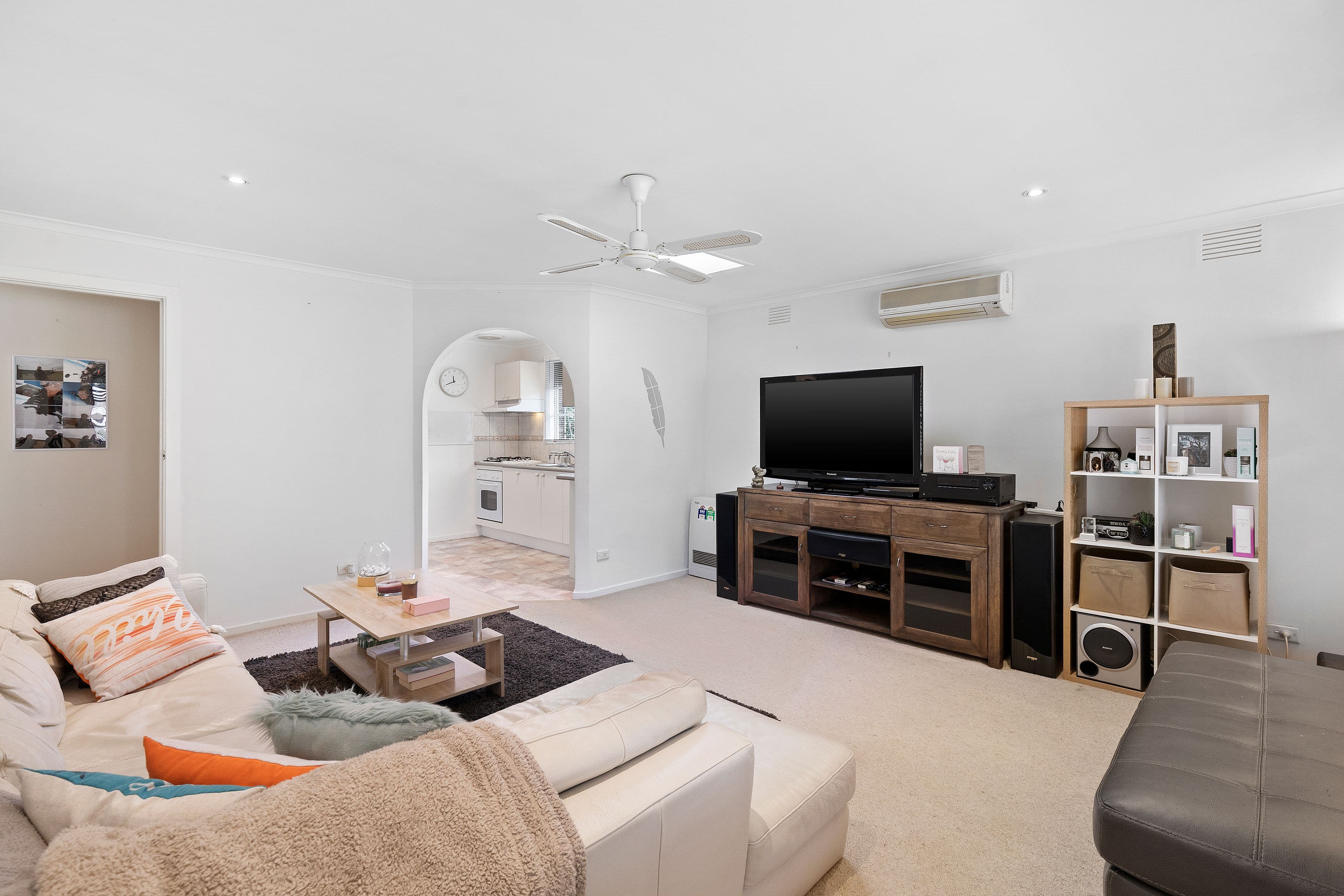12 Clematis Avenue, Ferntree Gully VIC 3156, Ferntree Gully - Thumbnail 5
