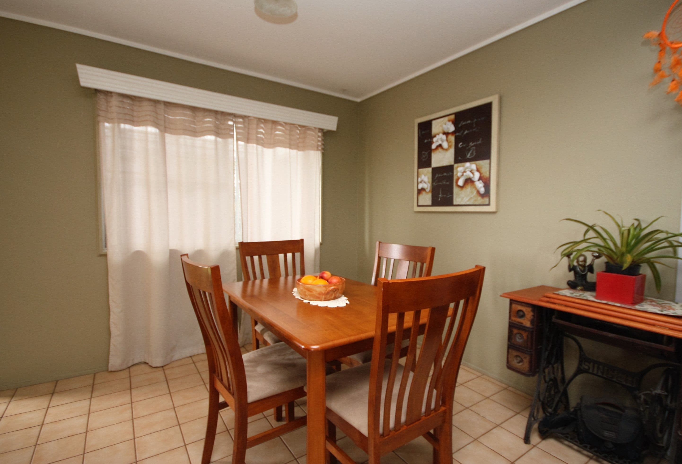 18 Anabranch Road, Jarvisfield QLD 4807, Jarvisfield - Thumbnail 4