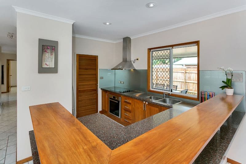 6 Robson Street, Kanimbla QLD 4870, Kanimbla - Thumbnail 3