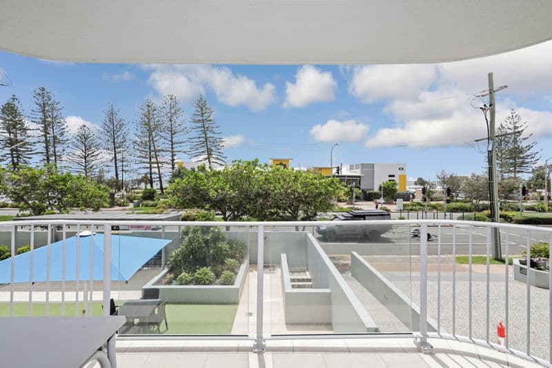 174 Alexandra Parade, Alexandra Headland - Image 1