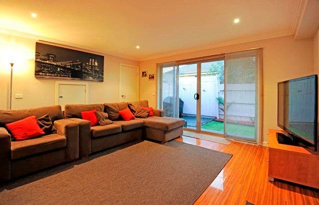 154 St Vigeons Road, RESERVOIR VIC 3073, Reservoir - Thumbnail 3