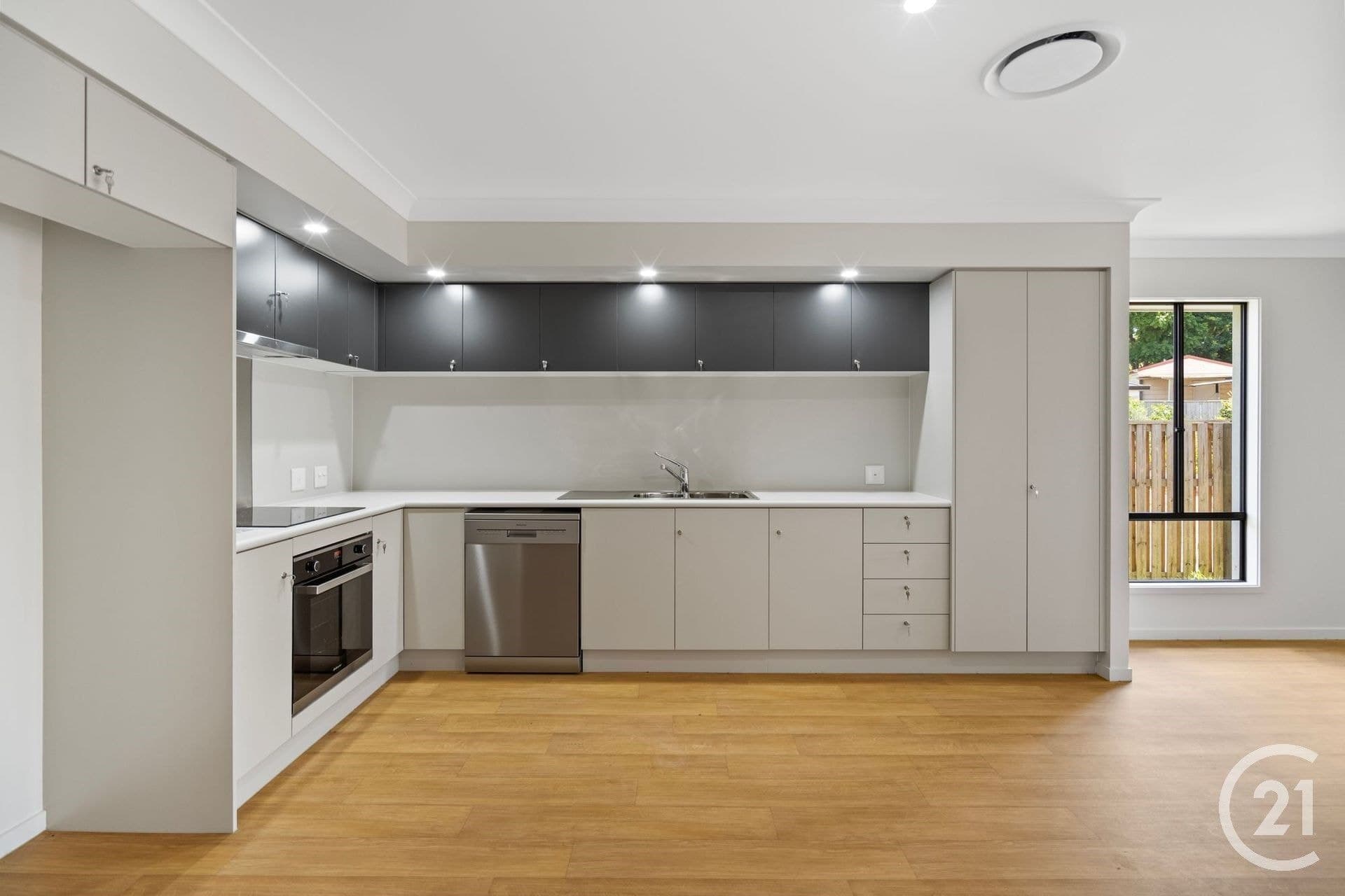 42 Cypress Circuit, Fernvale, QLD, 4306, Fernvale - Thumbnail 3