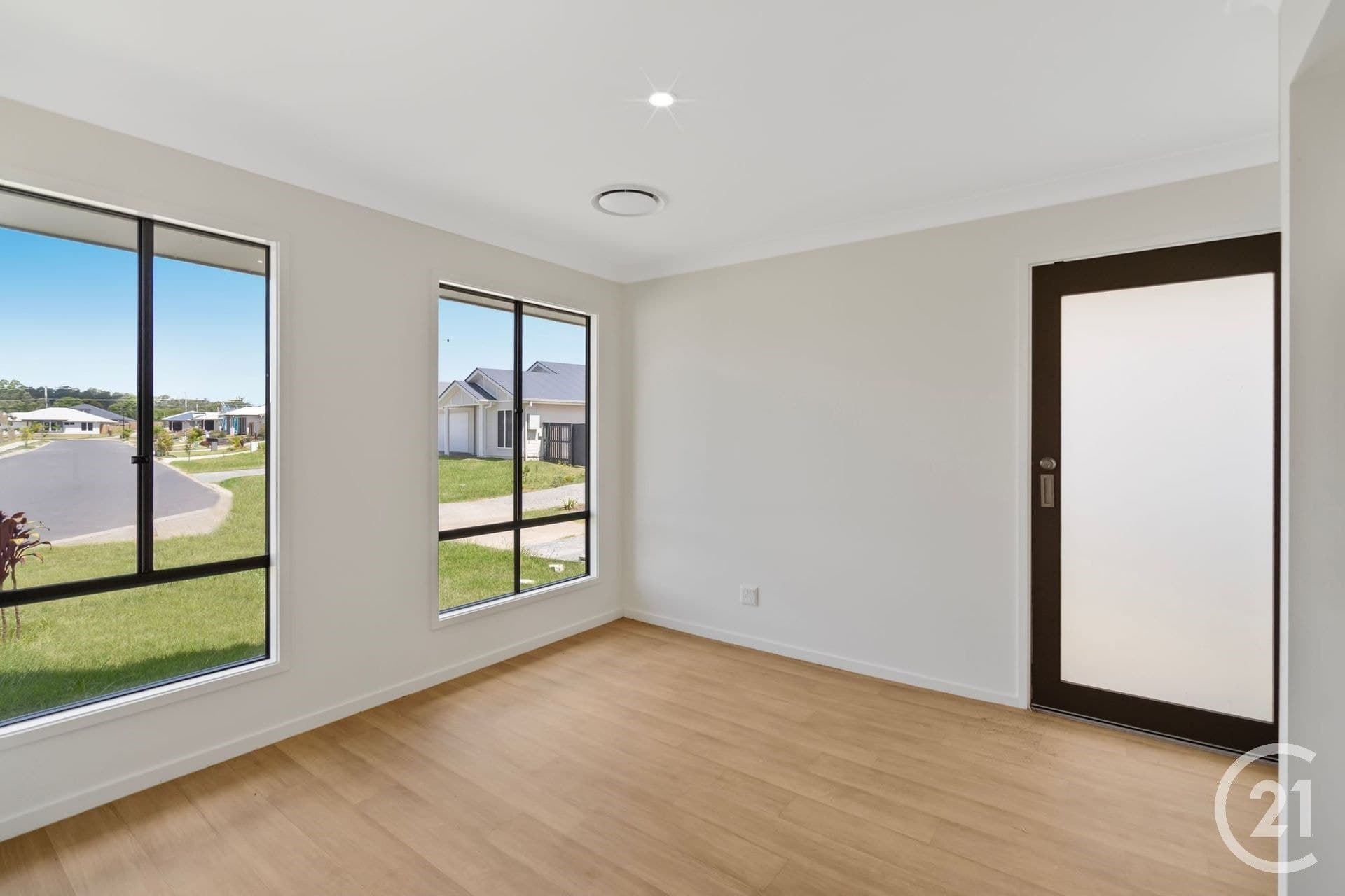 42 Cypress Circuit, Fernvale, QLD, 4306, Fernvale - Thumbnail 5