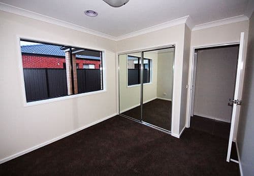 13 Eveline Street, Craigieburn VIC 3064, Craigieburn - Thumbnail 5