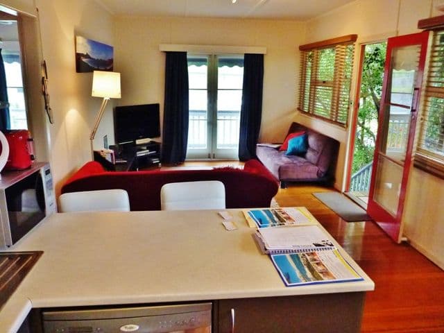 1771 Gold Coast Highway, BURLEIGH HEADS QLD 4220, Burleigh Heads - Thumbnail 6