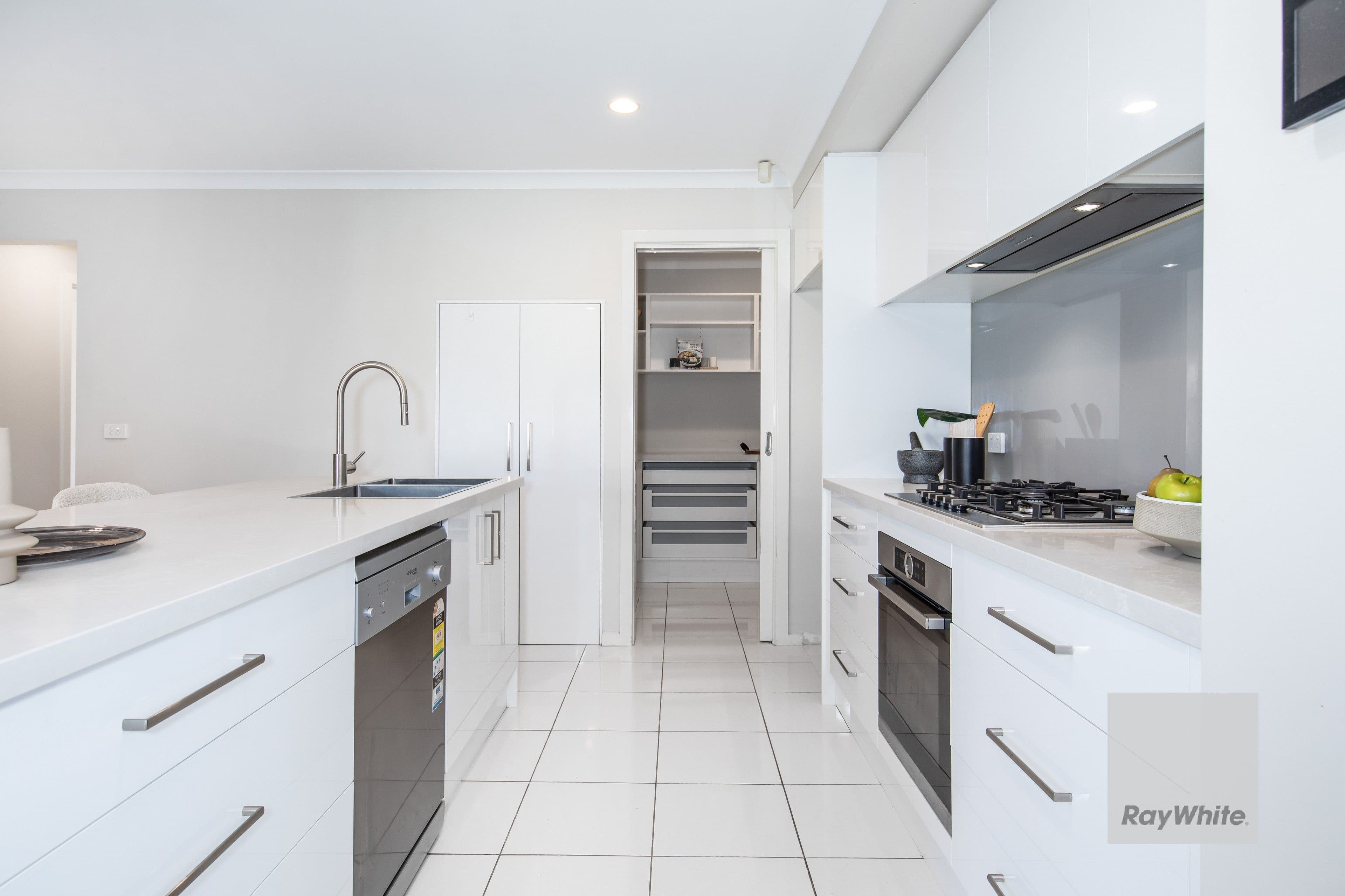 119 Catherine Drive, Hillside VIC 3037, Hillside - Thumbnail 6