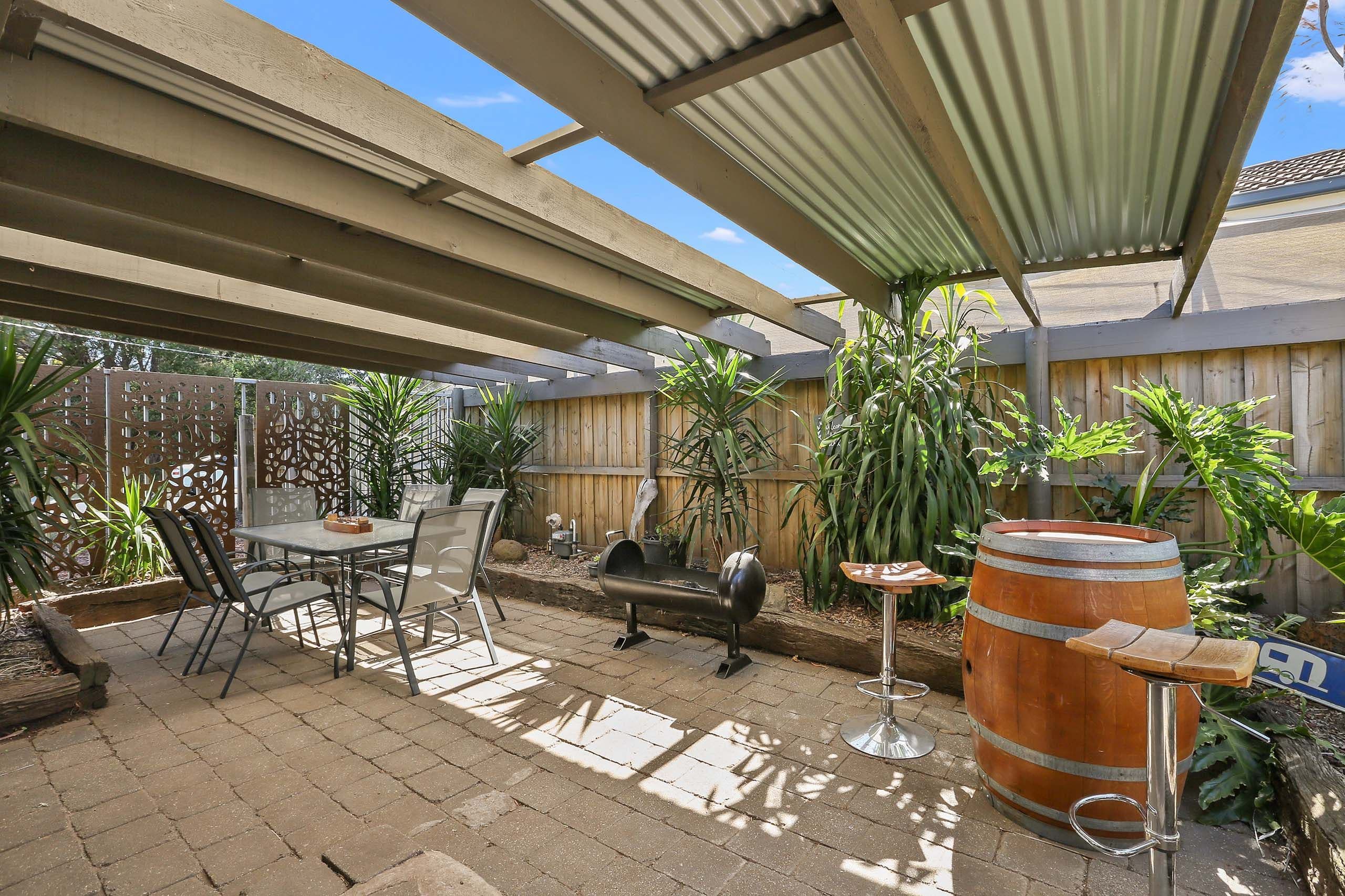 1 Henderson Drive, Lara VIC 3212, Lara - Thumbnail 2