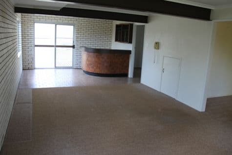 3 Gwen Street, Tannum Sands QLD 4680, Tannum Sands - Thumbnail 3