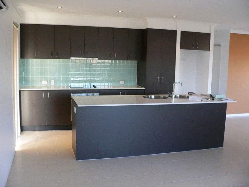 5 Flynn Court, MAUDSLAND QLD 4210, Maudsland - Thumbnail 2