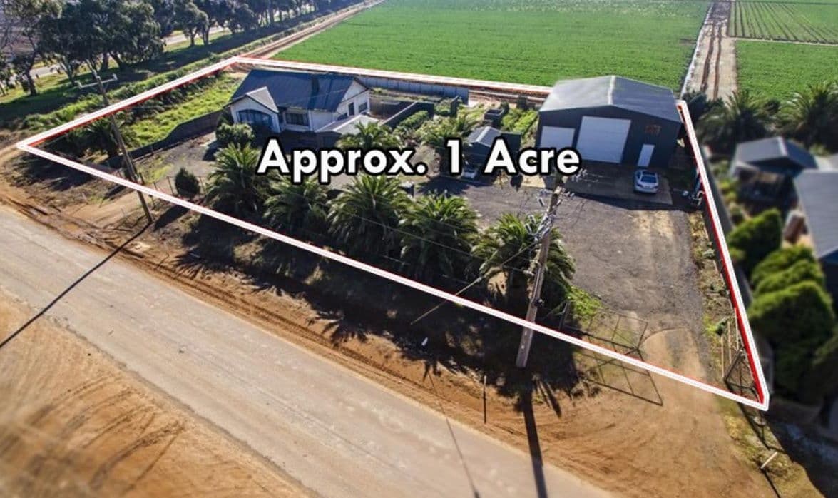 1 Robbs Road, Werribee South VIC 3030, Werribee South - Thumbnail 2