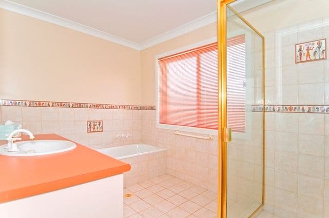 16 Cliftonville Place, REDLAND BAY QLD 4165, Redland Bay - Thumbnail 6