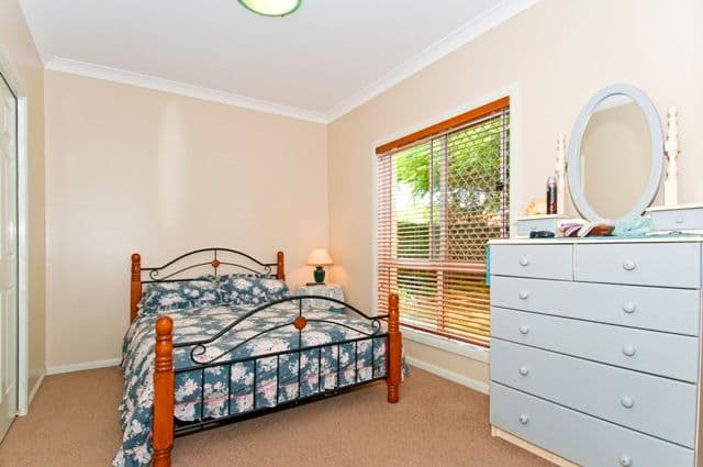 16 Cliftonville Place, REDLAND BAY QLD 4165, Redland Bay - Thumbnail 7