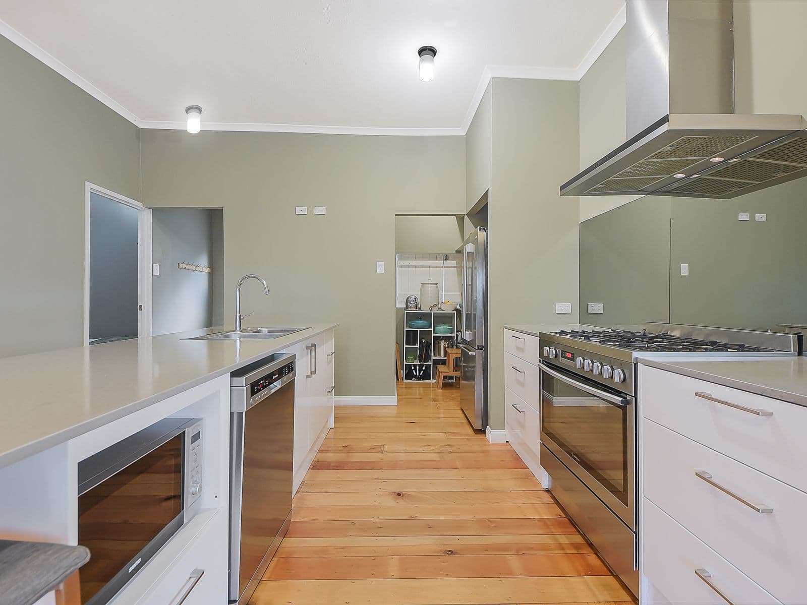 406 Enoggera Road, Alderley QLD 4051, Alderley - Thumbnail 2