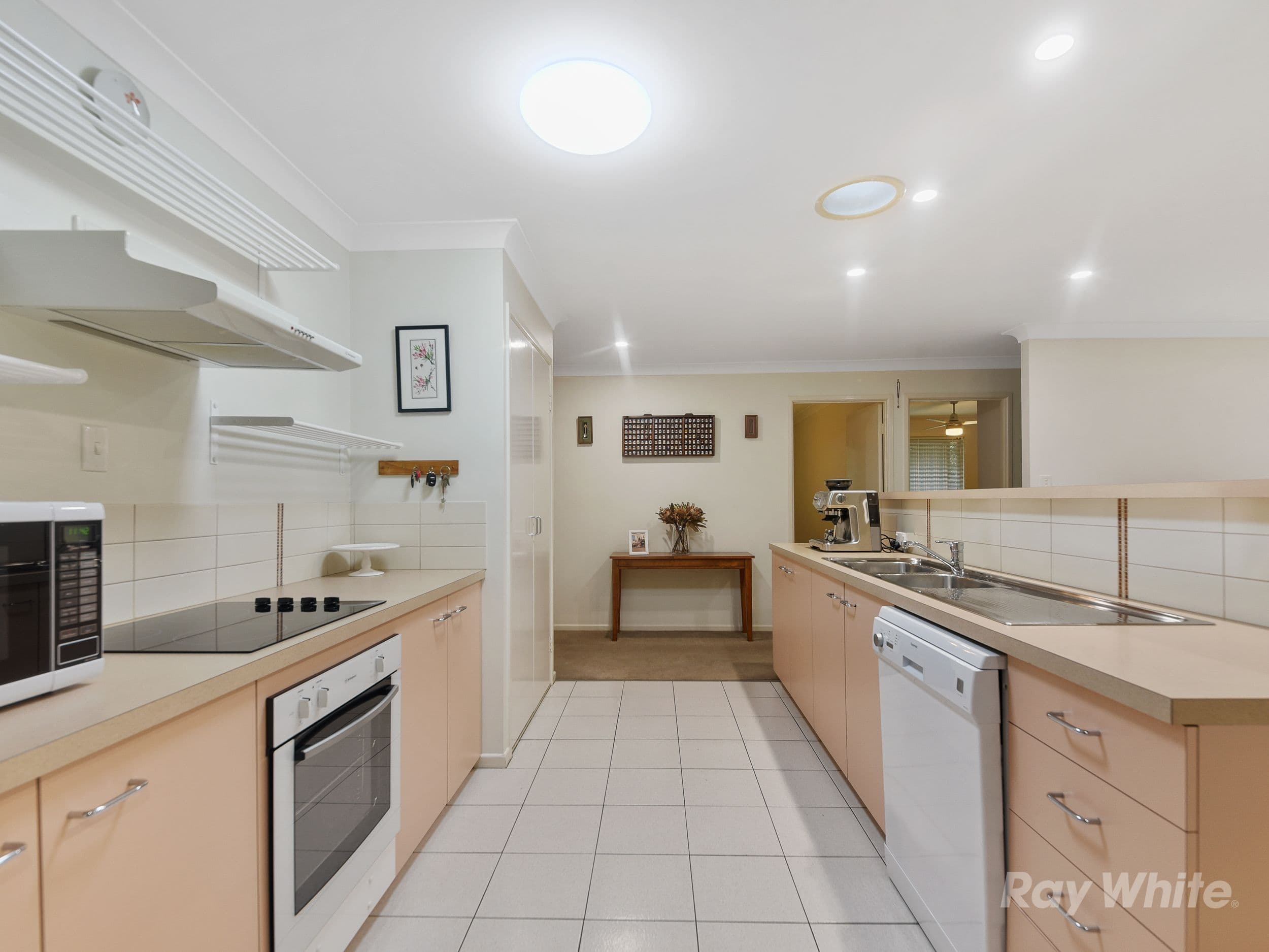 2 Appledore Street, Bracken Ridge QLD 4017, Bracken Ridge - Thumbnail 2