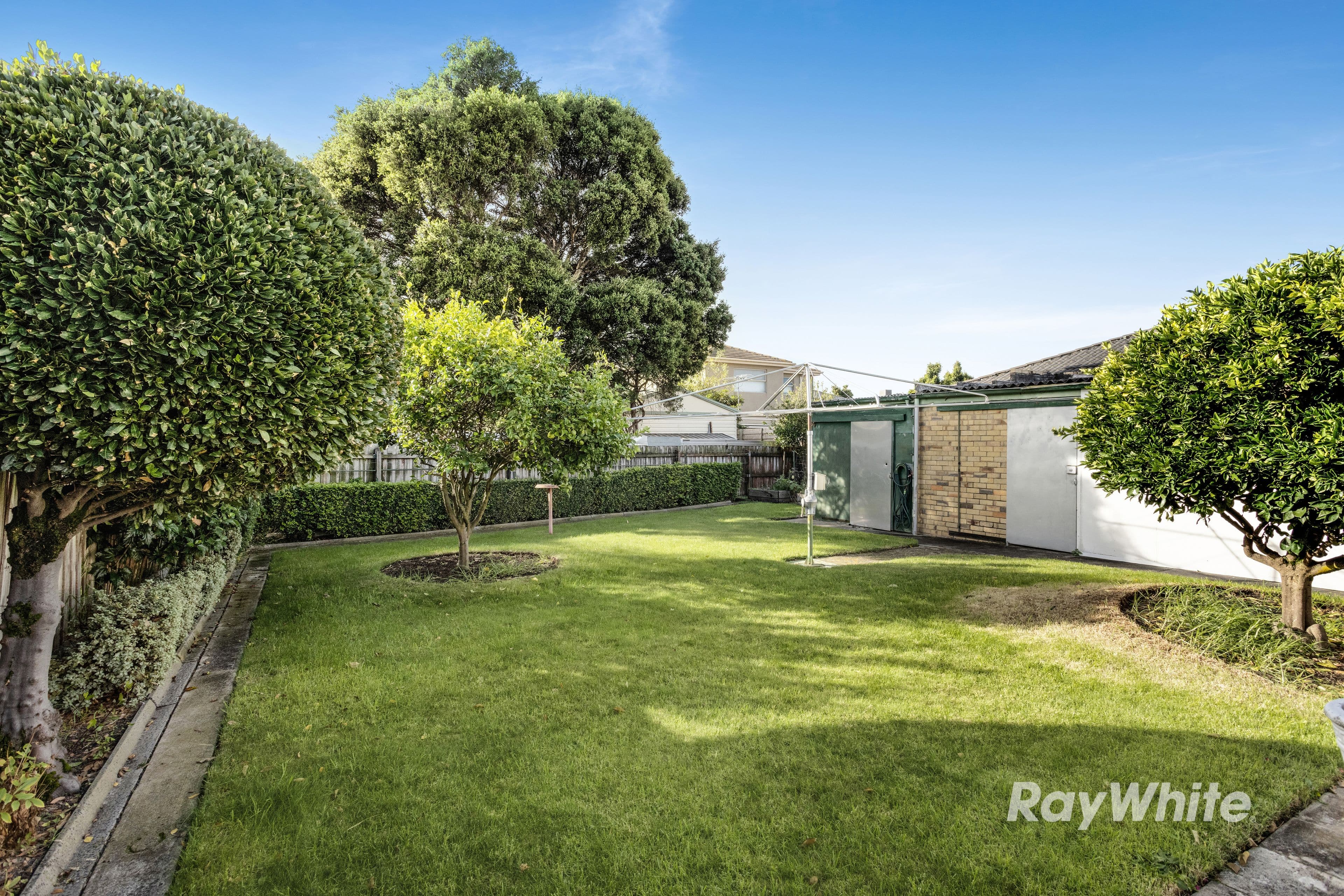 39 Deakin Street, Bentleigh East VIC 3165, Bentleigh East - Thumbnail 4