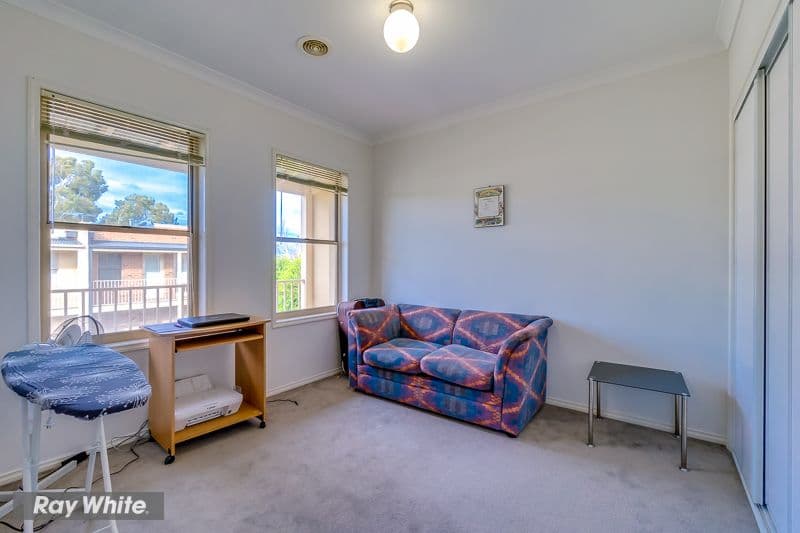 14 Mickleton Grove, Point Cook VIC 3030, Point Cook - Thumbnail 4