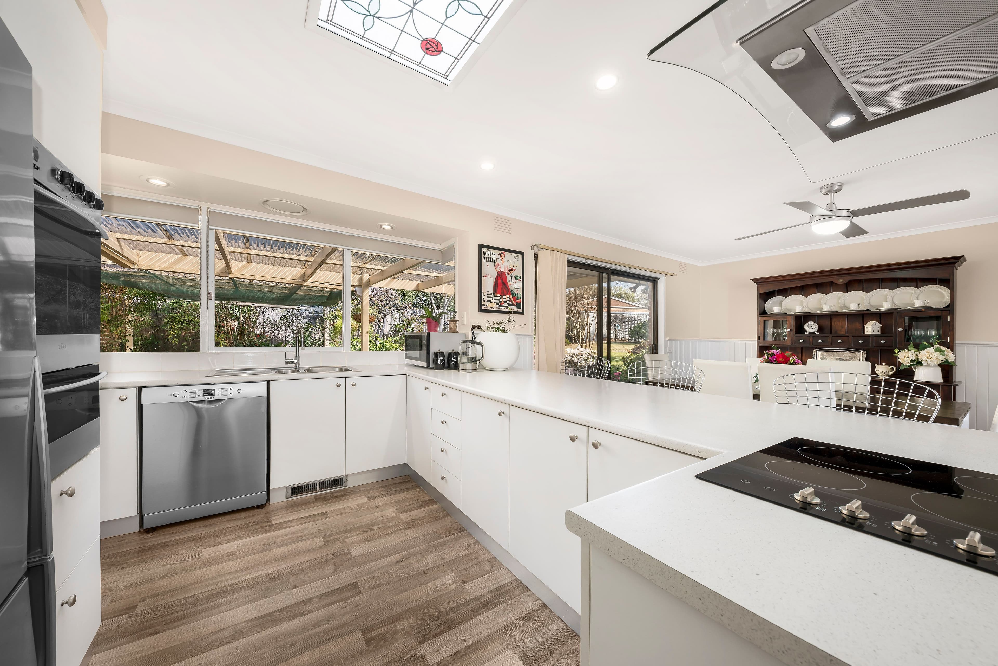 10 Lansell Court, Rowville VIC 3178, Rowville - Image 1