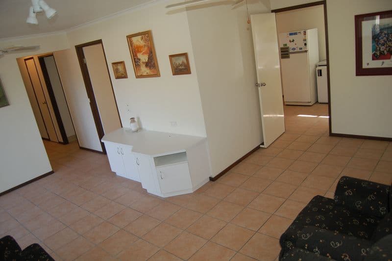 66   Estramina Road, REGENTS PARK QLD 4118, Regents Park - Thumbnail 3