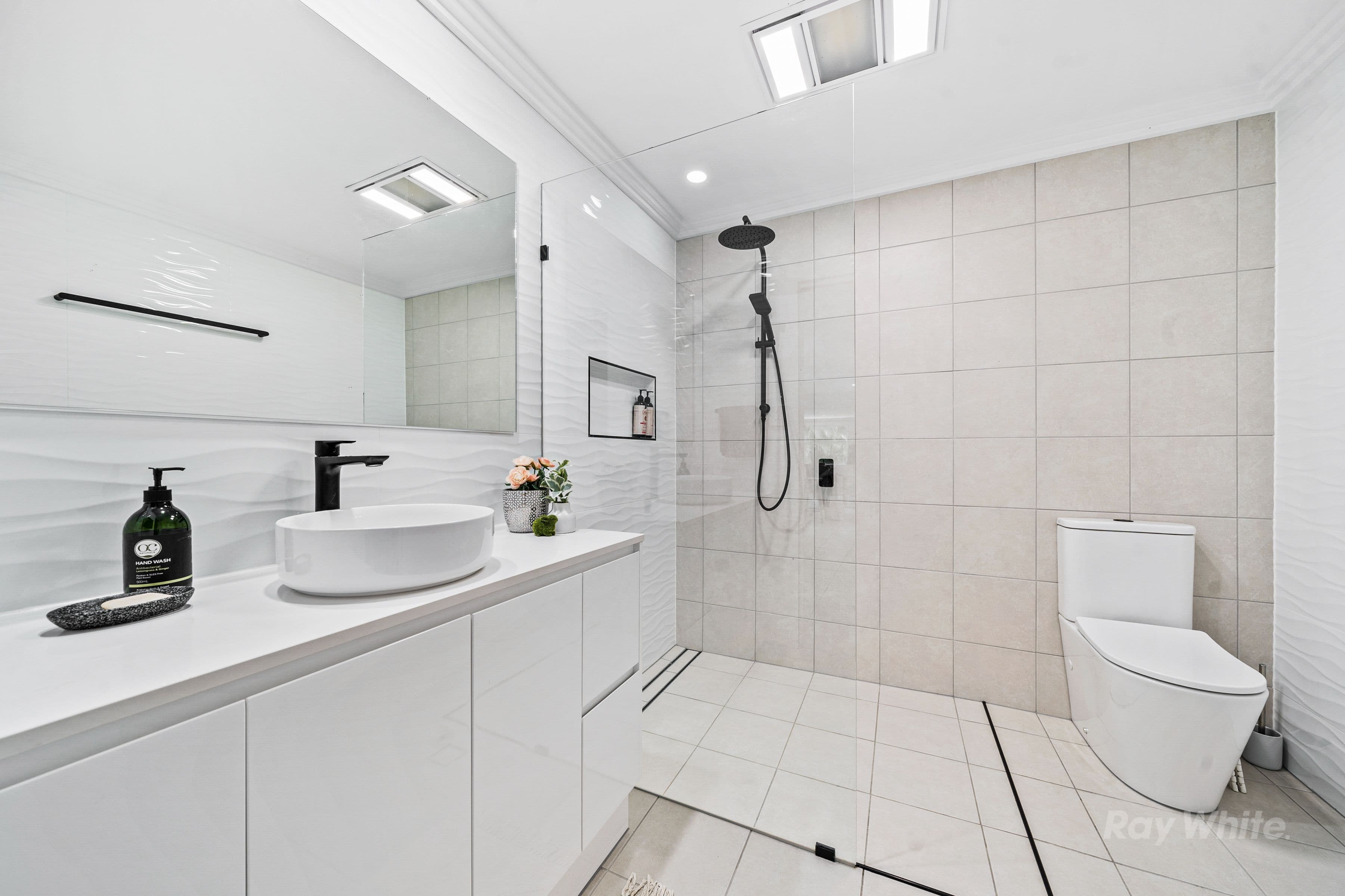 33 Melrose Place, Eagleby QLD 4207, Eagleby - Thumbnail 7