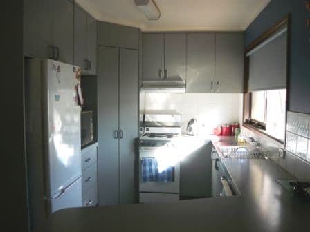 19 Goolagar Crescent, LAVINGTON NSW 2641, Lavington - Thumbnail 2