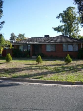 19 Goolagar Crescent, LAVINGTON NSW 2641, Lavington - Thumbnail 6