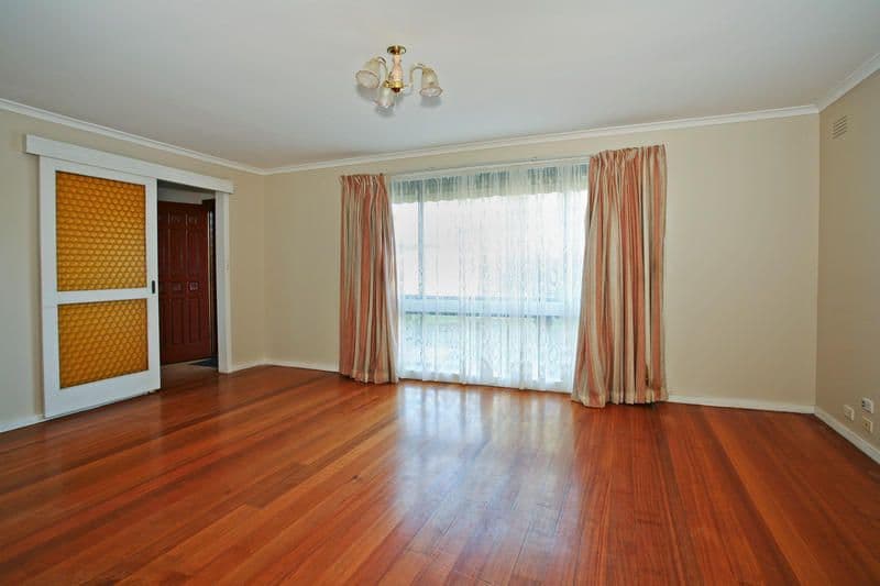4 Mandama Avenue, GROVEDALE VIC 3216, Grovedale - Thumbnail 4