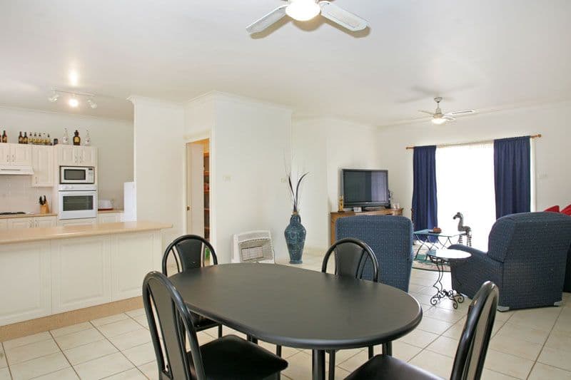 24 Marlowe Road, BATEAU BAY NSW 2261, Bateau Bay - Image 1