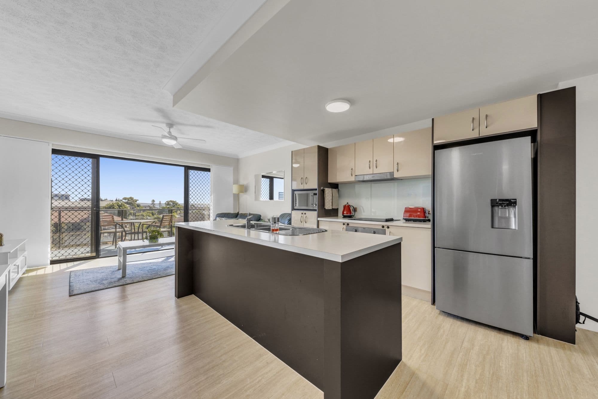 69 John Street, Redcliffe QLD 4020, Redcliffe - Thumbnail 2