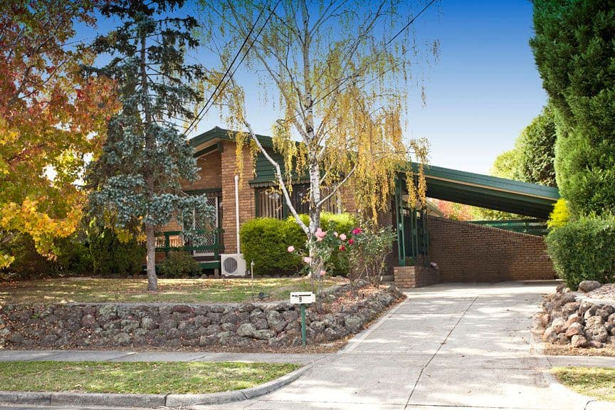 9 Minerva Crescent, VERMONT SOUTH VIC 3133, Vermont South - Image 1