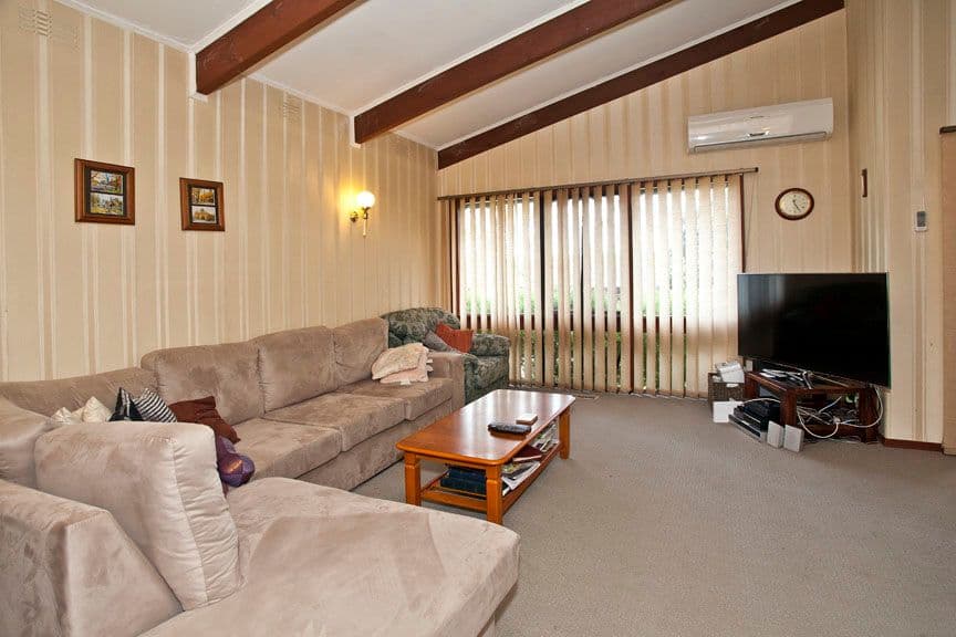 9 Minerva Crescent, VERMONT SOUTH VIC 3133, Vermont South - Thumbnail 4