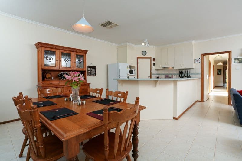 2A Hamilton Place, MAWSON LAKES SA 5095, Mawson Lakes - Thumbnail 3