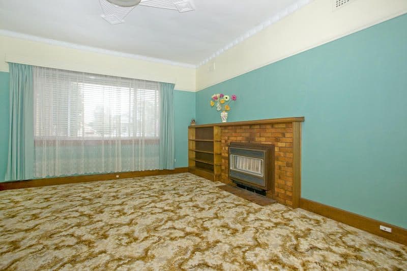 17 Harcourt Street, NEWTOWN VIC 3220, Newtown - Thumbnail 4