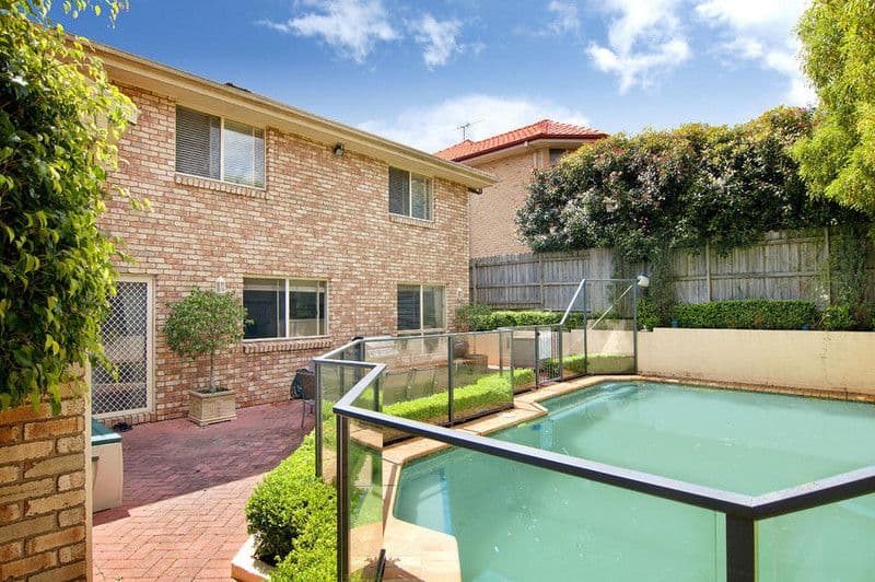 32 The Glade, WEST PENNANT HILLS NSW 2125, West Pennant Hills - Thumbnail 3