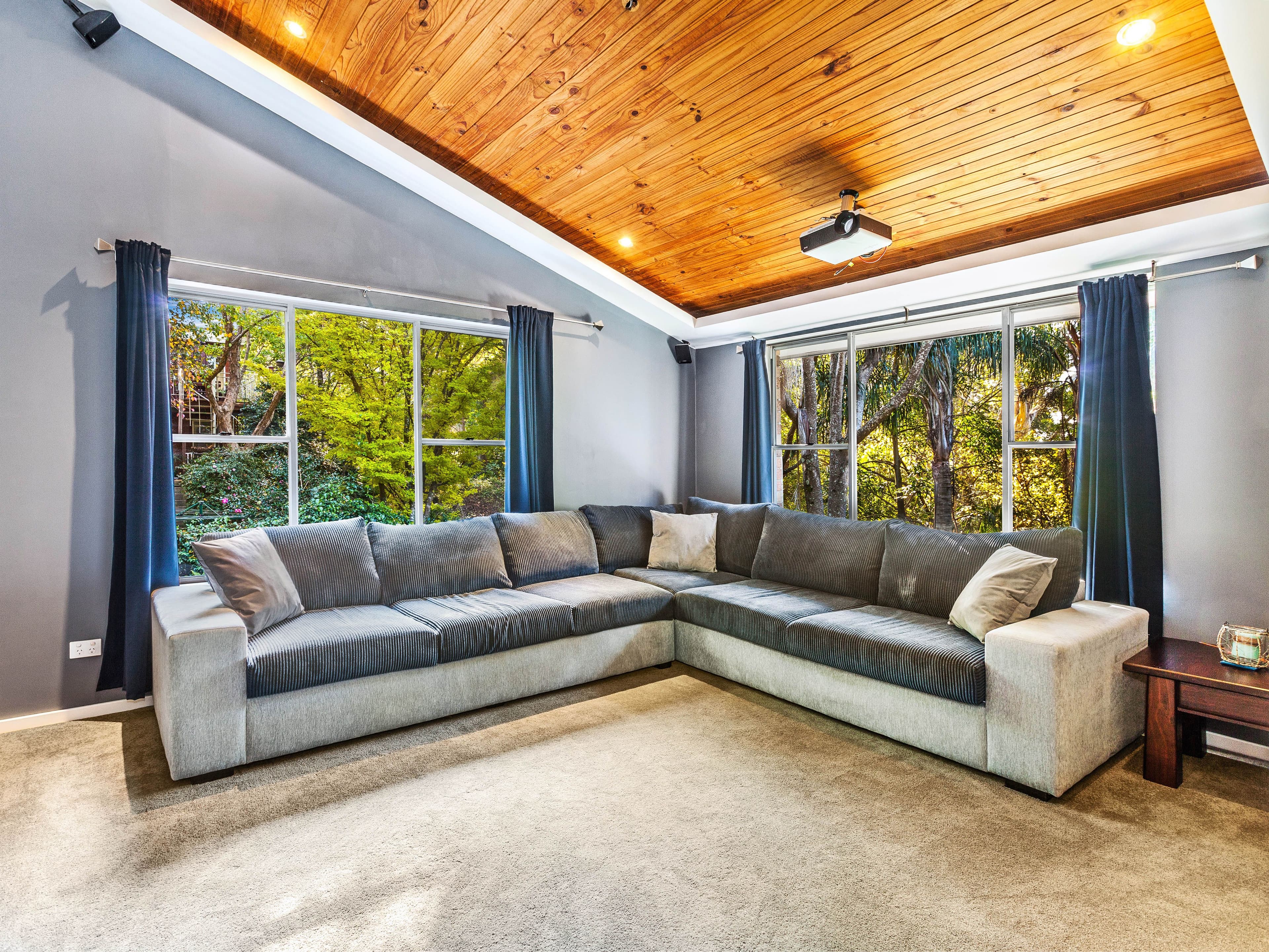 22 Southview Avenue, Stanwell Tops - Thumbnail 4