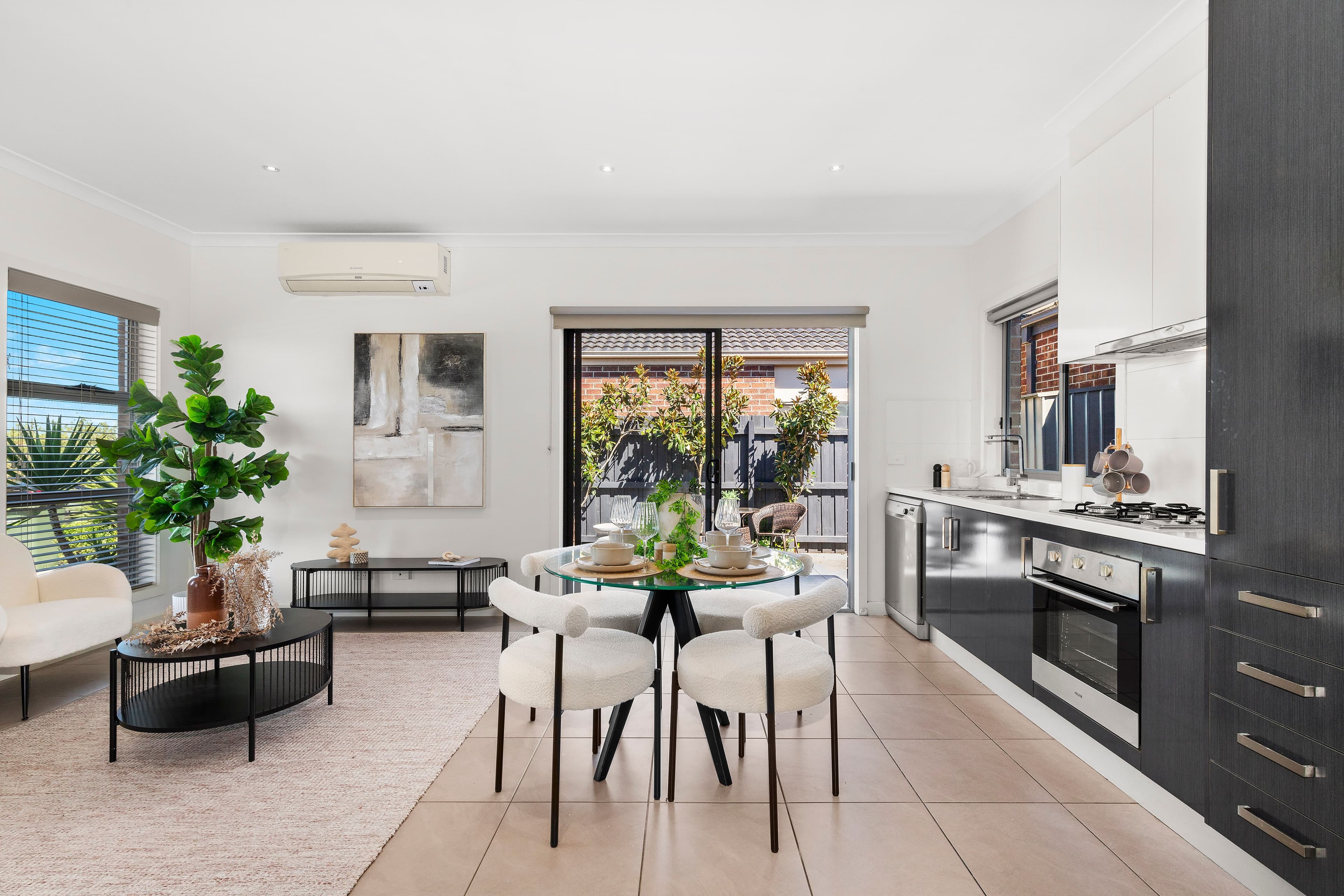 9 Chettam Street, Epping VIC 3076, Epping - Thumbnail 2