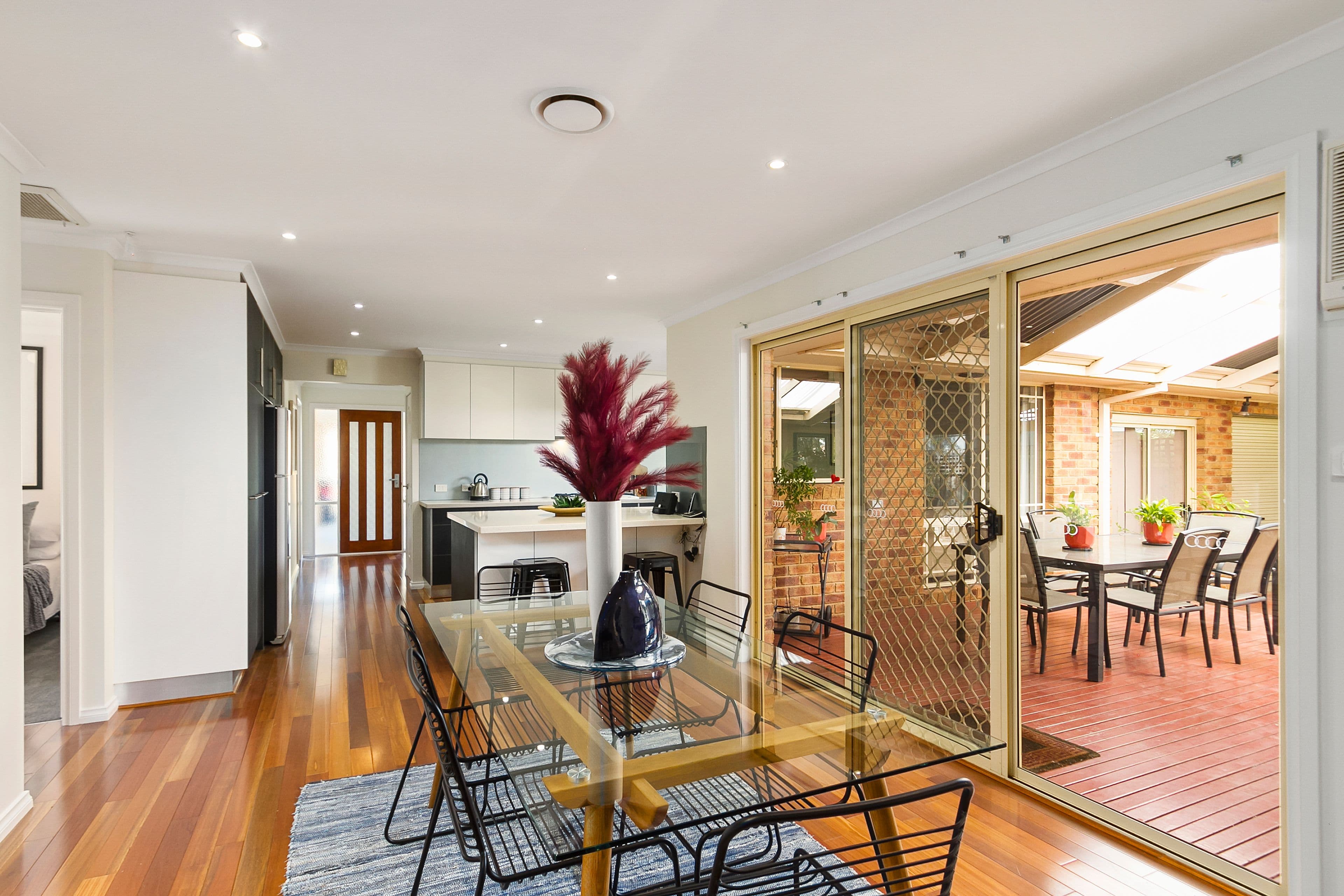 18 Longwood Close, Rowville VIC 3178, Rowville - Thumbnail 4
