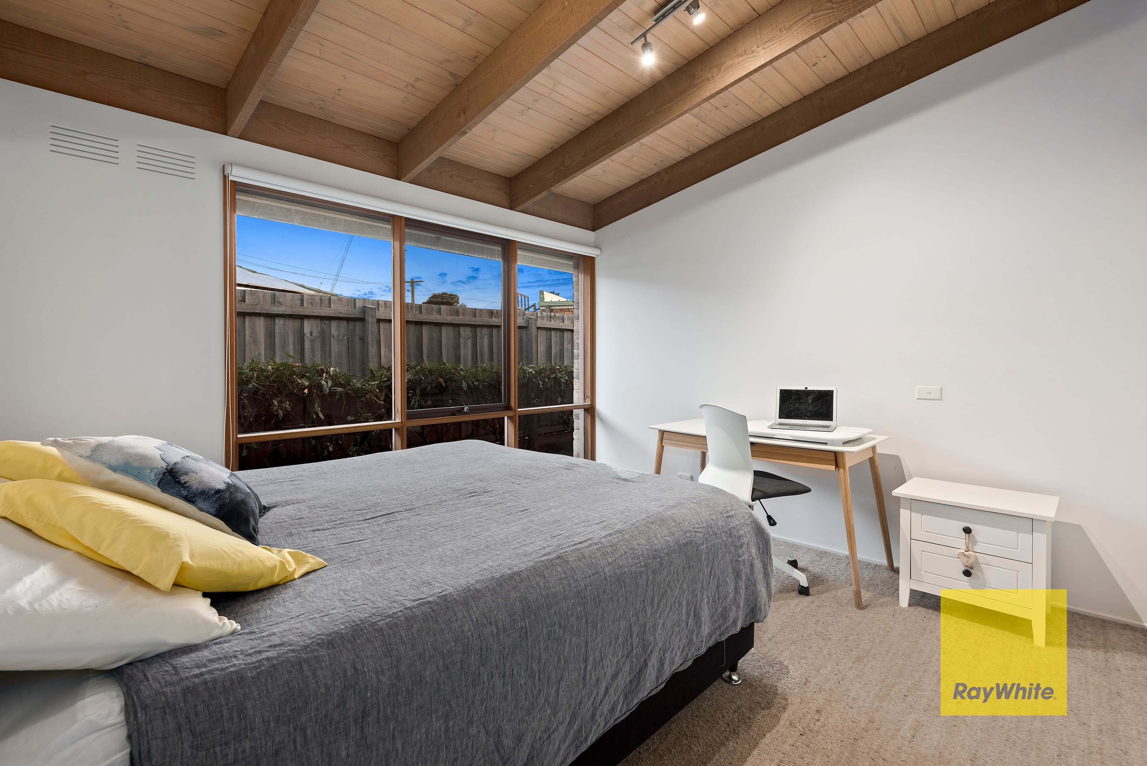 10 Crestmoor Drive, Highton VIC 3216, Highton - Thumbnail 8