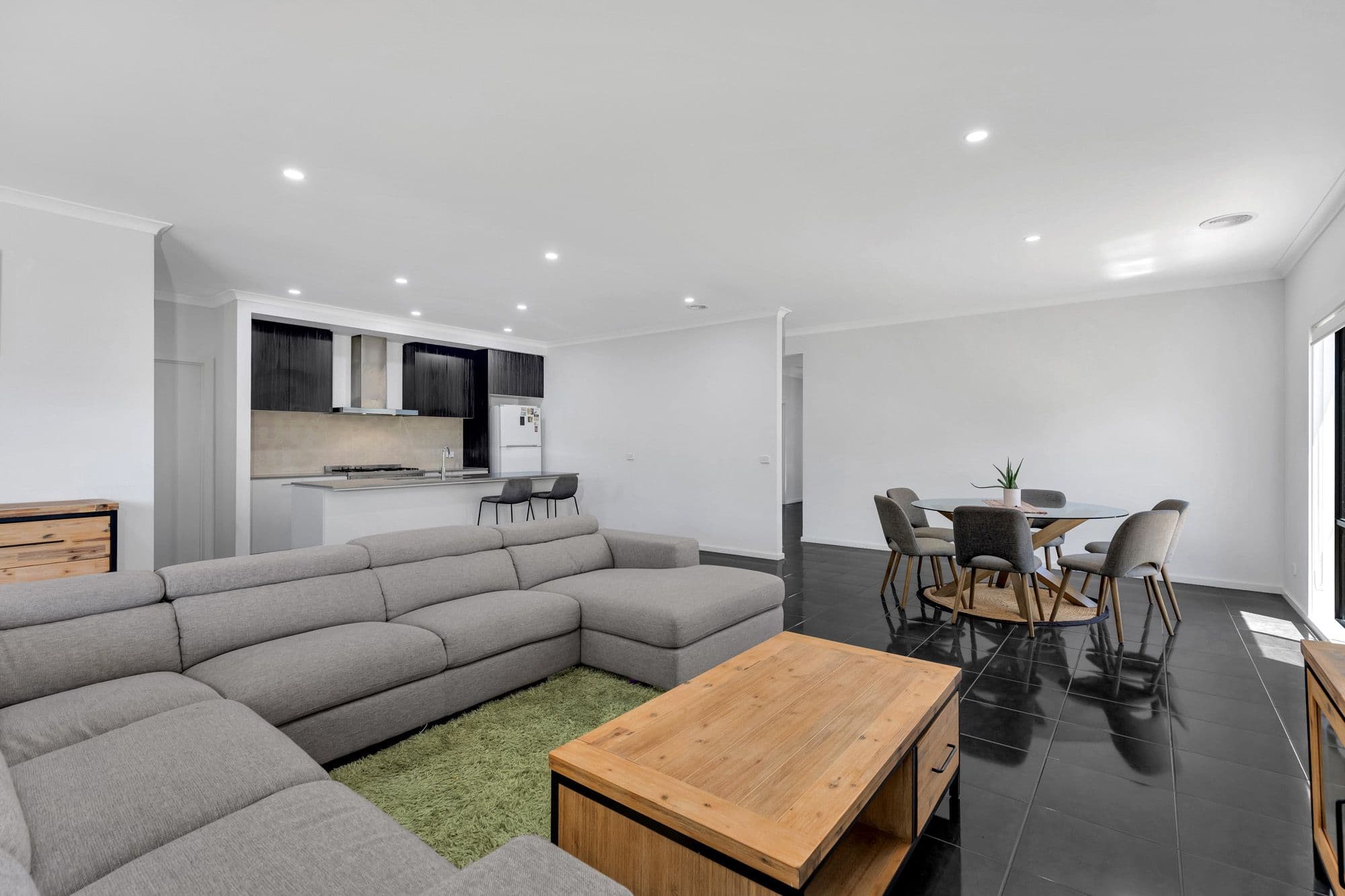 69 Vaughan Chase, Wyndham Vale VIC 3024, Wyndham Vale - Thumbnail 5